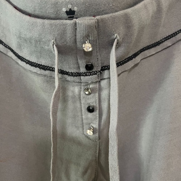 Twisted Heart Tracksuit ~DETAILS PROVIDED
$4.99 ships! SIZE *PANT M~*JACKET L - Picture 3 of 5